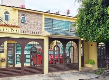 Casa de 3 habitaciones, Naucalpan de Juárez · Casa en Venta, Colón Echegaray, Naucalpan
