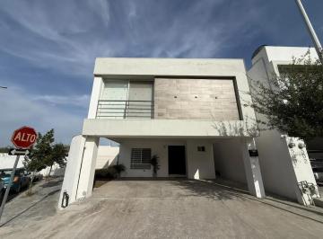 Casa de 3 habitaciones, García · Casa en Venta en Arezzo Residencial en García, Nuevo León