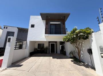 Casa de 4 habitaciones, Hermosillo · Casa en Venta en Bonaterra Residencial