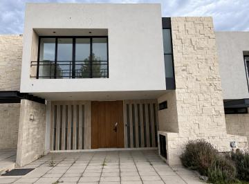 Casa de 3 habitaciones, San Andrés Cholula · Casa Casi Nueva en Renta | Parque Milán | 3 Recámaras y Vista a Volcanes
