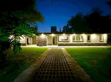 Casa · 340m² · 2 Recámaras · 3 Estacionamientos · Casa de un Piso en Renta en Naucalpan - (4)