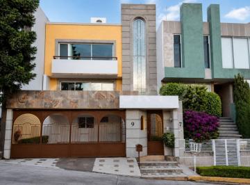 Casa · 293m² · 3 Recámaras · 4 Estacionamientos · Renta Casa Colonial Satelite Naucalpan 11337