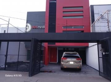Departamento de 9 habitaciones, Zapopan · Edificio de Oficinas Operativas Amueblado con Atención a Cliente y Atención Ejecutiva.