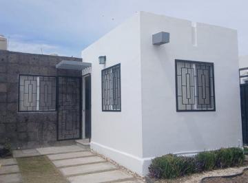 Casa de 2 habitaciones, León · Casa en Renta Ubicada en Circuito Merlot, Fraccionamiento Viñedos, Al Sur de León, Guanajuato.