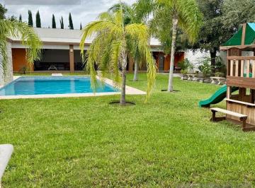 Casa · 339m² · 2 Recámaras · Casa en Portal del Norte