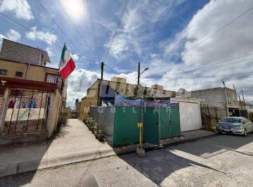 Casa · 60m² · 4 Recámaras · 1 Estacionamiento · Casa en La Piedad