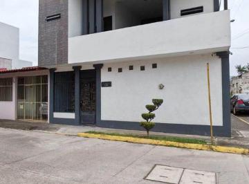 Casa de 4 habitaciones, Orizaba · Vendo Casa de 3 Niveles en Jalapilla a 15 Minutos de Orizaba, Rafael Delgado.