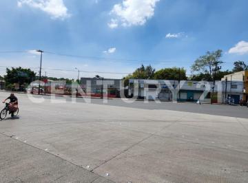 Inmueble productivo urbano · 737m² · 5 Recámaras · 10 Estacionamientos · Inmueble Comercial en Venta Esquina Vallejo Col. Santa Rosa Cdmx