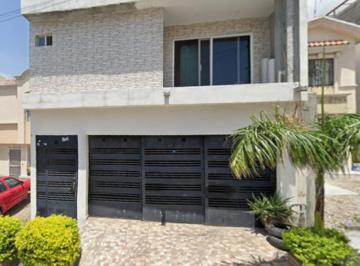 Casa de 4 habitaciones, Santa Catarina · Venta de Casa en Col Misión de Las Villas, Sta Catarina, Nuevo León.