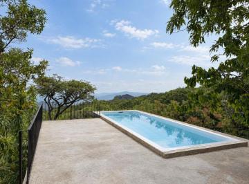 Casa de 2 habitaciones, Tepoztlán · Casa en Venta en Tepoztlan