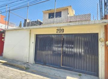 1 · Casa en Renta en Toluca Col Morelos Para Remodelar