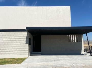 Casa 300m² Renta El Campanario · Casa Renta Lomas del Campanario Norte
