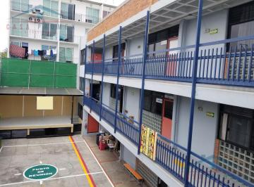 Edificio · 1740m² · Edificio Para Escuela, Universidad, Oficinas Cerca de Av Montevideo y Av Poli. Nacional