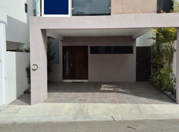Casa de 3 habitaciones, Querétaro · Magnifica Casa en Renta en San Isidro Juriquilla!