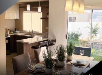 831f6821f5127280beeb66a987b3e2b31bfec2a638e52e47a599bf39416d0961 · Casa en Venta en Colinas de La Presa