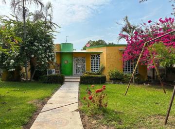 Casa de 2 habitaciones, Centro · Casa de un Piso con Terreno de 701 m² en Anacleto Canabal 1ra Seccion