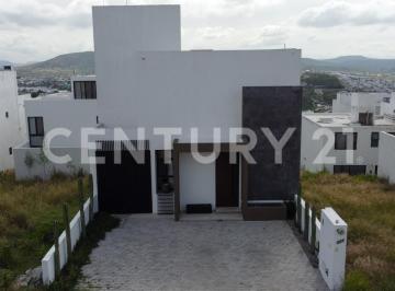 Casa · 136m² · 3 Recámaras · 2 Estacionamientos · Casa en Venta, Preserve Juriquilla Queretaro.