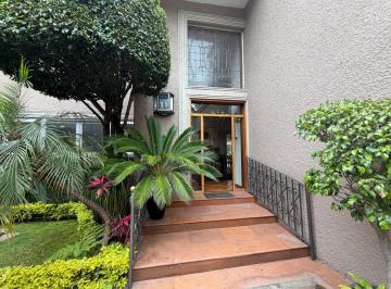 Casa · 859m² · 4 Recámaras · 6 Estacionamientos · Casa en Venta en Lomas Hipódromo