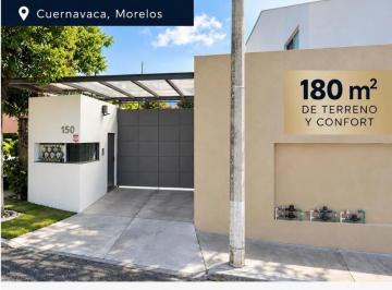 Casa de 3 habitaciones, Cuernavaca · Exclusiva Casa en Cuernavaca con Alberca, Jardín, Terraza, 3 Recámaras, 4.5 Bañ