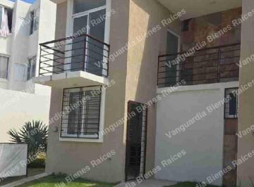 Casa en condominio de 3 habitaciones, Puerto Vallarta · Casa en Renta en Ixtapa Puerto Vallarta Jalisco. Recamara en Planta Baja, 20 Amenidades
