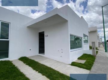 Casa · 68m² · 2 Recámaras · 1 Estacionamiento · Casa en Venta de un Nivel con Dos Recamaras Dentro de Fraccionamiento Cerrado en San Miguel Contla