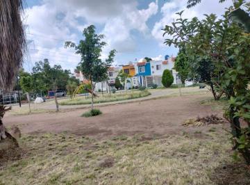 Casa de 2 habitaciones, Zapopan · Casa Duplex en Valle de Los Molinos Planta Alta
