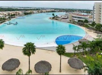 Casa · 128m² · 3 Recámaras · 2 Estacionamientos · Casa en Renta en Crystal Lagoons
