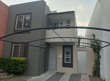Casa de 3 habitaciones, Villa de Alvarez · Casa en Venta en Real Hacienda