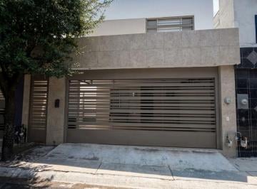 Casa 135m² Renta · Casa en Renta Cumbres San Agustín