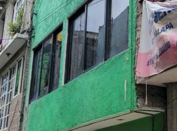 Casa de 4 habitaciones, Iztapalapa · Casa en Iztapalapa, Junto a La Guardia Nacional