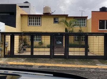Casa de 3 habitaciones, Atizapán de Zaragoza · Venta de Casa en Fuentes de Satelite, Atizapan de Zaragoza
