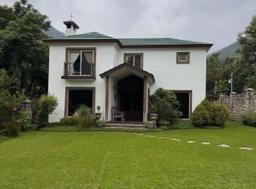 50ca2c3ff7b112b79fa8c0642c69dea94cfa6128e2eed65021db3ea847ce4b49 · Quinta en Venta en Santiago / Carretera Nacional