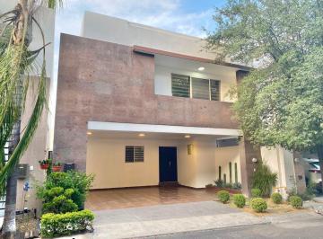 Casa en Renta de 3 habitaciones Cumbres Madeira · Casa en Renta Cumbres Madeira Frances Monterrey N. L