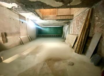 Local comercial · 200m² · Sobre Insurgentes Esquina ¡Ubicadisimo Dos Niveles!