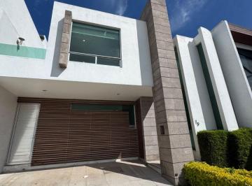 Casa de 3 habitaciones, San Andrés Cholula · Casa en Renta de 3 Habitaciones en Renta en Lomas de Angelópolis 2