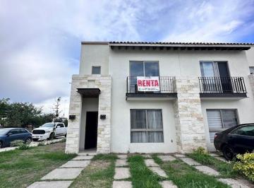 Casa de 3 habitaciones, León · Renta de Casa en Capellania Salida Leon Silao