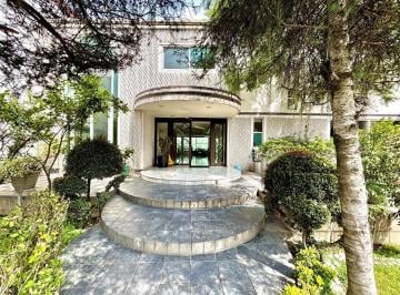 Casa · 1103m² · 3 Recámaras · 3 Estacionamientos · Venta Casa en Tecamachalco 1103 m² Totales