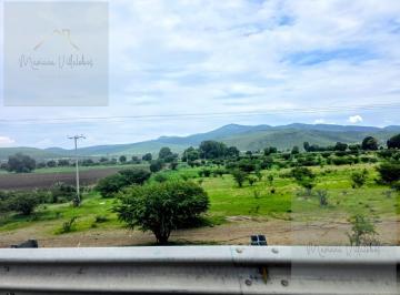 Terreno / Lote · 50000m² · 5 Ha a Orilla de Carretera San Miguel - Querétaro