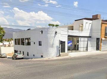 Local comercial · 400m² · Local Y/o Oficinas Salida a Celaya Sobre Libramiento
