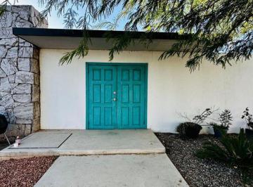 Casa de 6 habitaciones, Hermosillo · Casa Campestre de Una Planta Pueblo Dorador