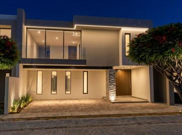Casa de 3 habitaciones, León · Casa Nueva | Lomas Punta del Este | 3 Rec. c/u Baño
