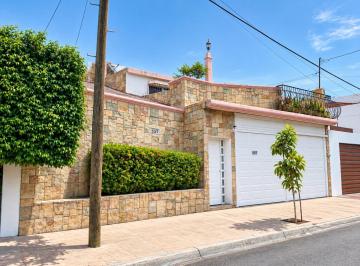 N/A · Casa en Venta en Villa Universidad, Culiacán | 5 Recámaras, 310 m² de Construcción y Patio | $4,300