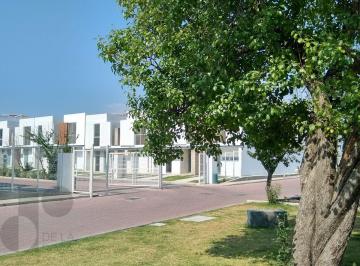 Casa de 2 habitaciones, Huejotzingo · Venta de Casa Bien Ubicada y Céntrica Amplios Espacios y Buen Precio