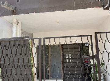 Casa · 150m² · 2 Recámaras · Casa en Renta, Colonia Azteca Una Planta