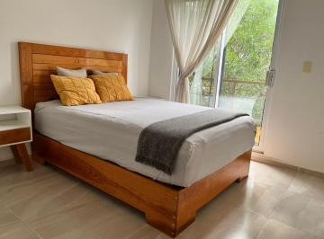 Casa de 3 habitaciones, Solidaridad · Casa 3 Recamaras Amueblada Jardines