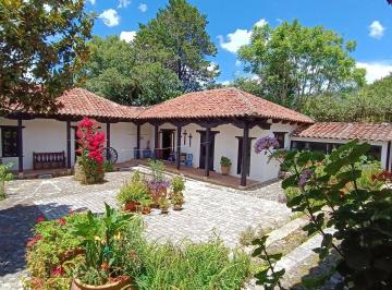 Casa · 360m² · 3 Recámaras · 2 Estacionamientos · Casa Colonial en Venta en San Cristóbal de Las Casas, Chiapas