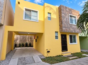 Casa · 98m² · 3 Recámaras · 1 Estacionamiento · Casa en Tampico