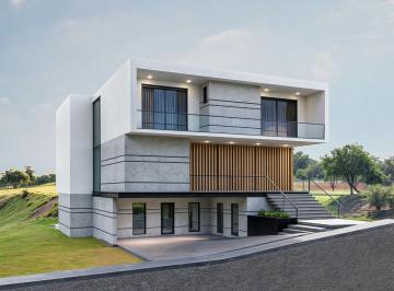 Casa · 637m² · 4 Recámaras · 4 Estacionamientos · Casa en Venta en La Vista Huixquilucan con Balcones y 4 Recámaras