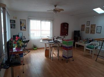 Casa · 120m² · 3 Recámaras · Casa en Venta en Cuajimalpa Dentro de Fraccionamiento con Área de Tv y Baño Completo