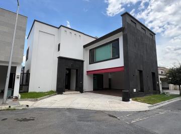 1 · Casa en Renta Portón de Valle Alto Zona Carretera Nacional Monterrey